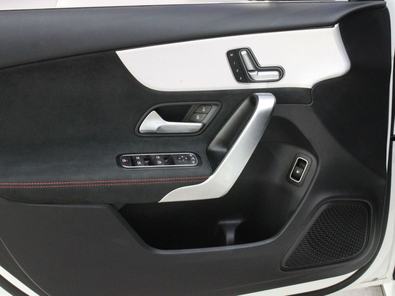 Mercedes-Benz A 250 Mercedes-Benz A250e