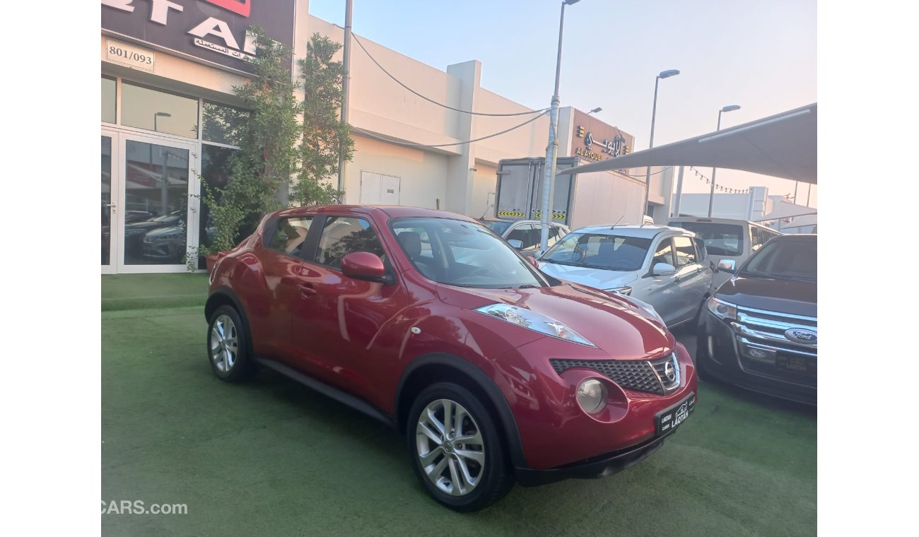 Nissan Juke GCC 2012 model, cruise control, steering wheel, sensors, in excellent condition