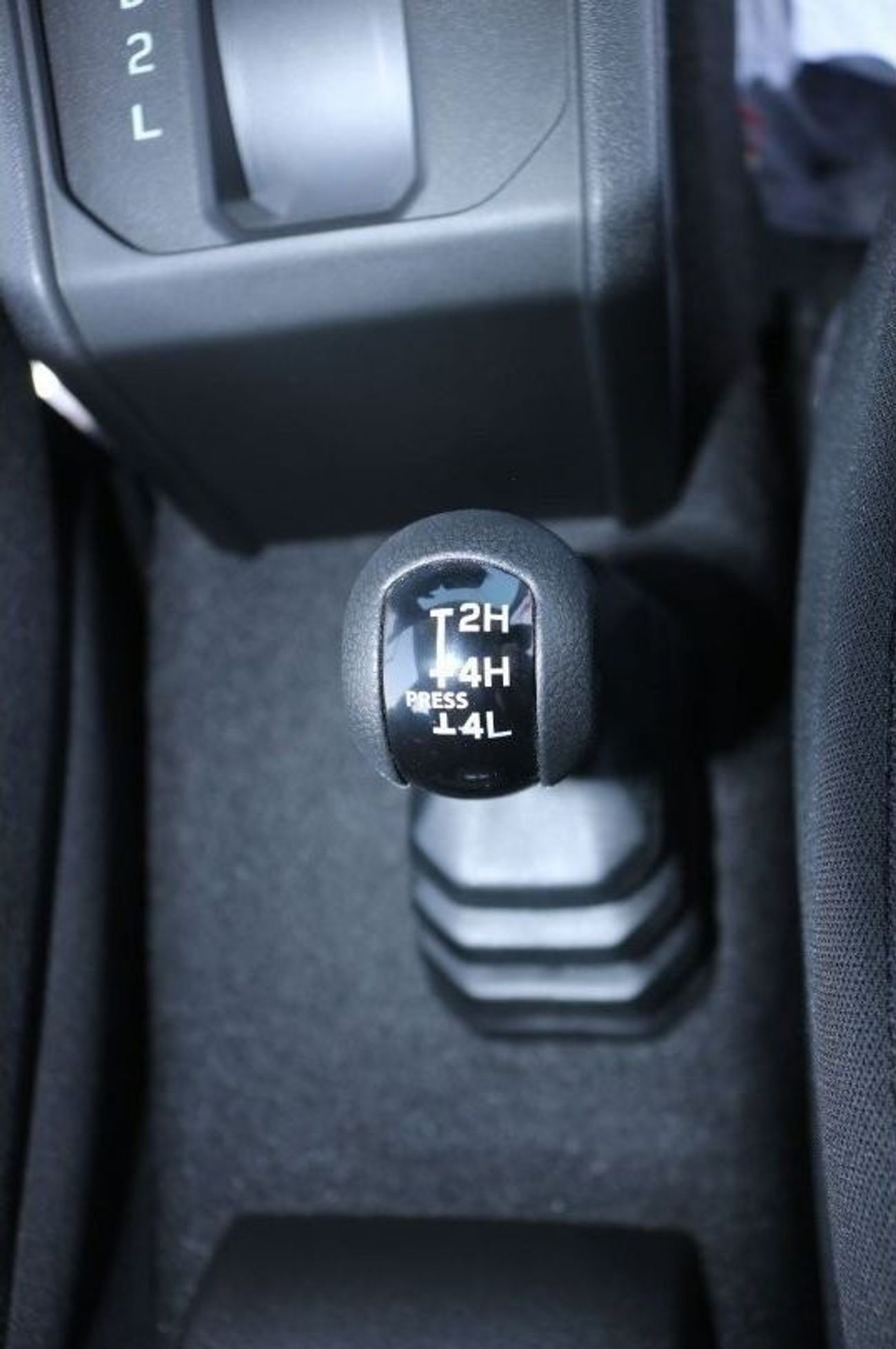 Suzuki Jimny 1.5L 4x4 GLX 2025 | 5 Door | 9" Display | Hill Hold Assist | Cruise Control | Reverse Camera