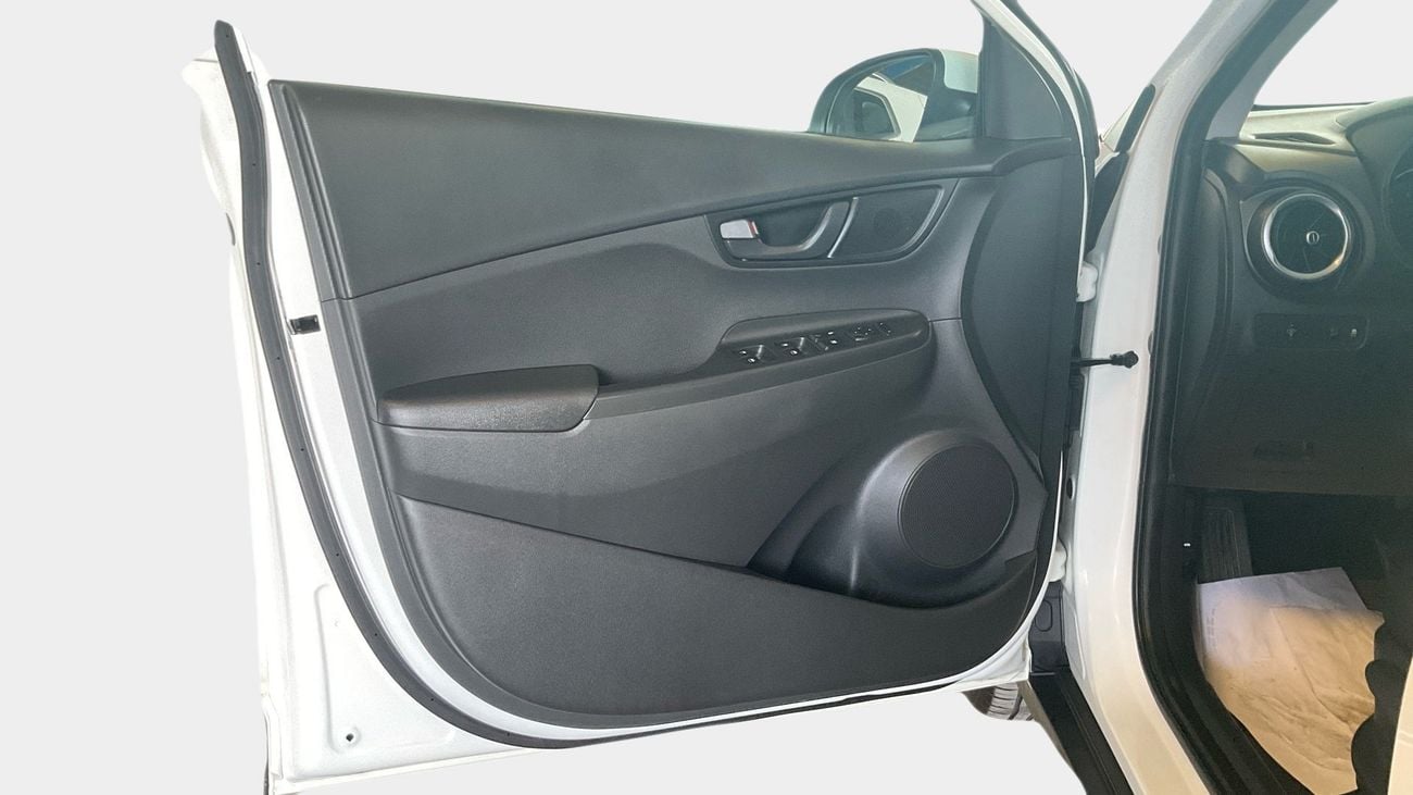 Hyundai Kona 2.0 AUTO SMART PLUS | Guaranteed Warranty | 0 Down Payment