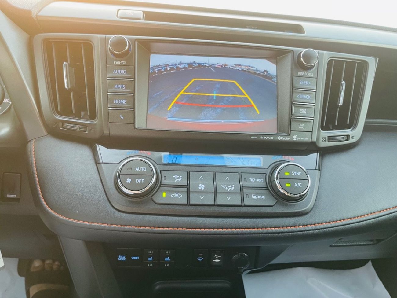 تويوتا راف ٤ 2016 RAV4 se full option