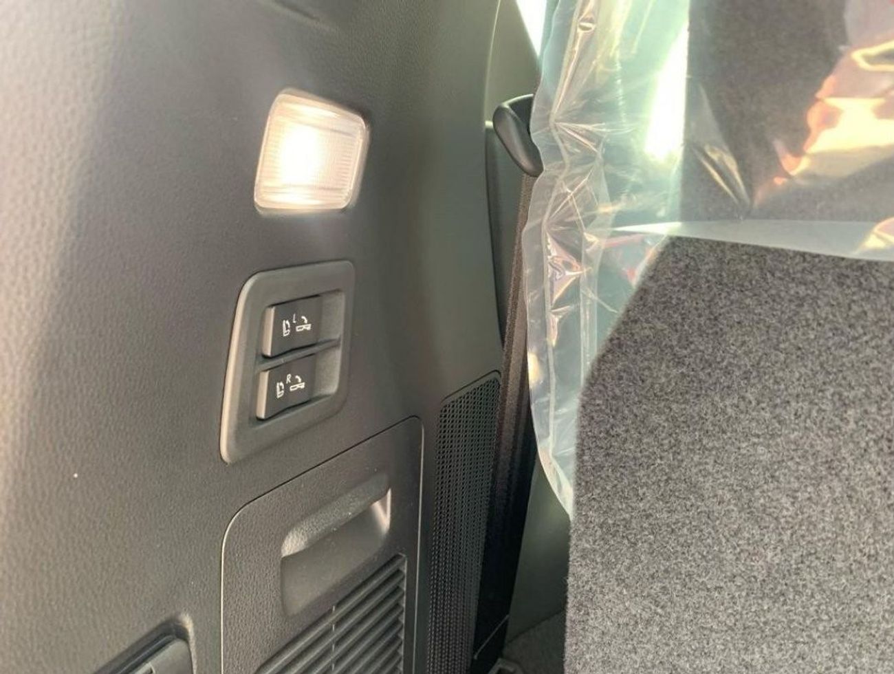 تويوتا لاند كروزر Land cruiser 3.5L VXR V6 full option