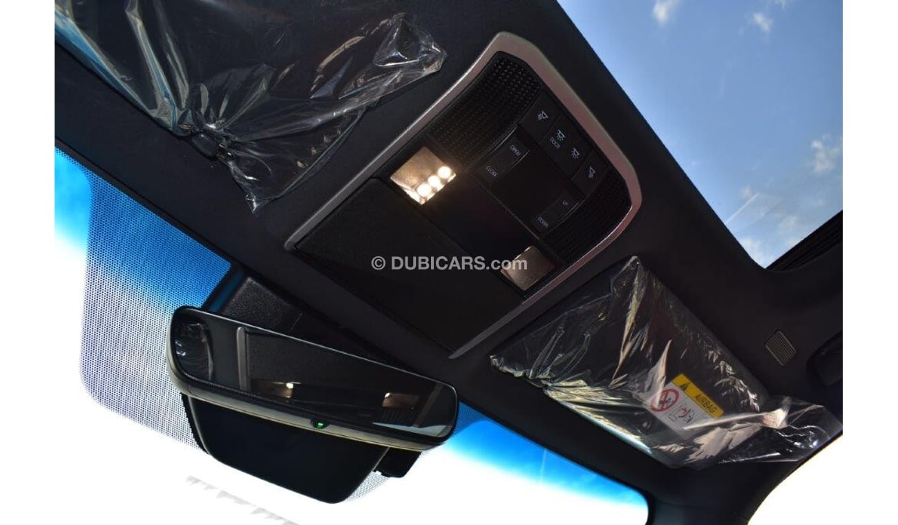 Toyota Land Cruiser 300 VXR