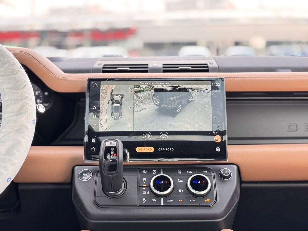 لاند روفر ديفندر  DEFENDER X DAYNAMIC HSE P 400