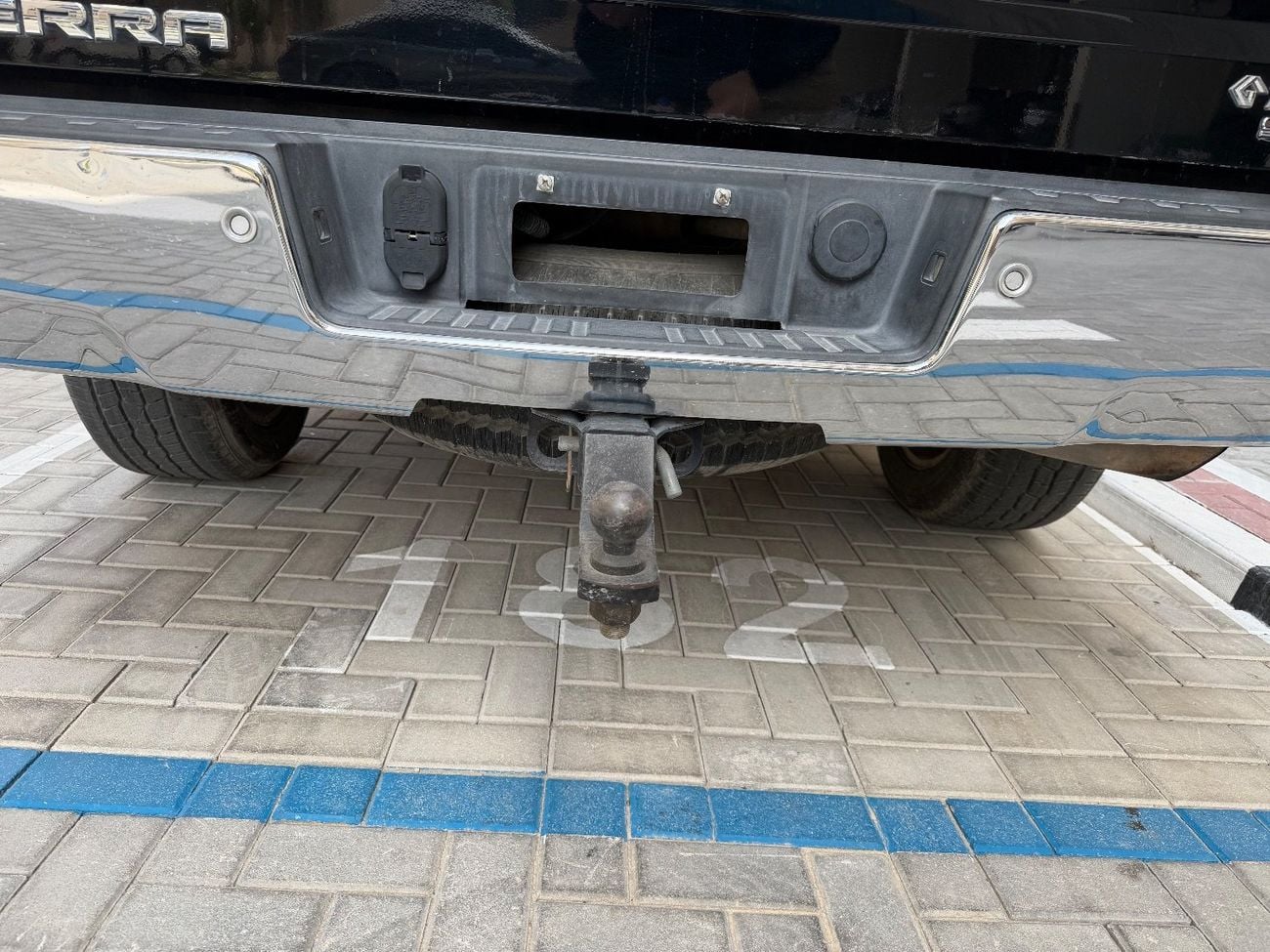 GMC Sierra 1500 SLT 5.3L Double Cab Utility 2015 GMC Sierra 1500 SLT 5.3 V8 | 1 Owner | Full Option | Passing T