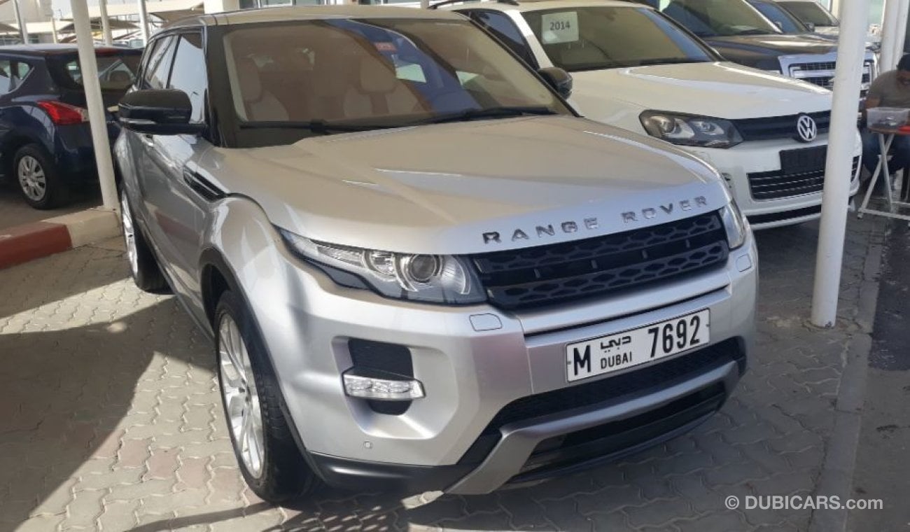 Land Rover Range Rover Evoque 2012 Model Gulf specs Full options low mileage Full service agency under warantee
