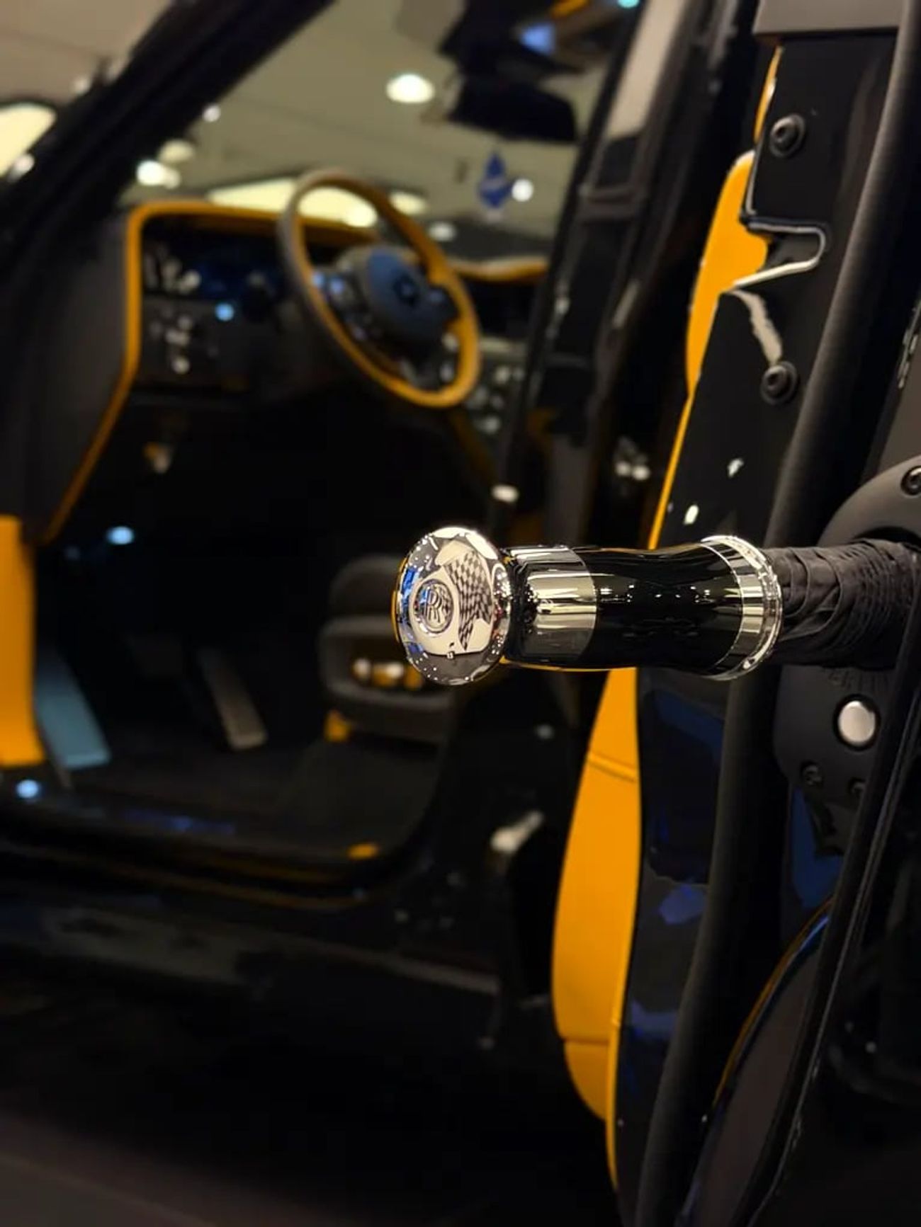 Rolls-Royce Cullinan BLACK BADGE MINT CONDITION