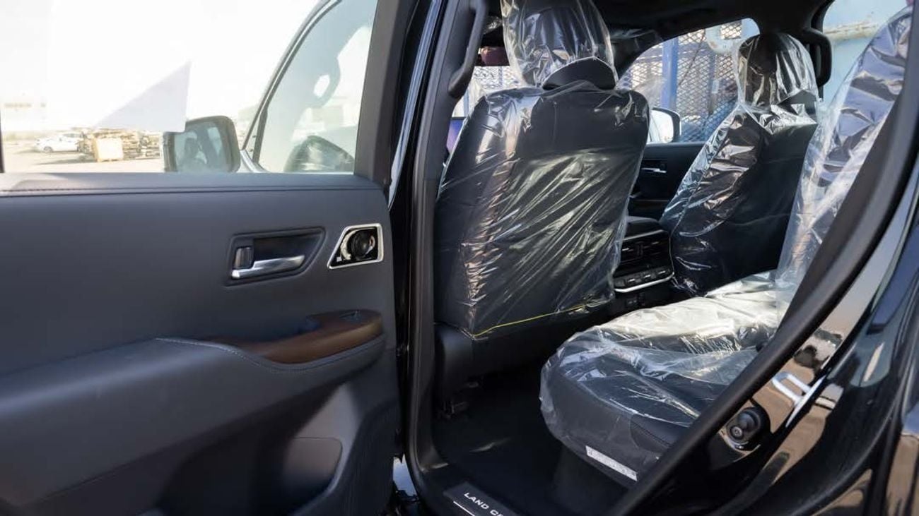 Toyota Land Cruiser VX 3.5L Land Cruiser 3.5 VX 2025