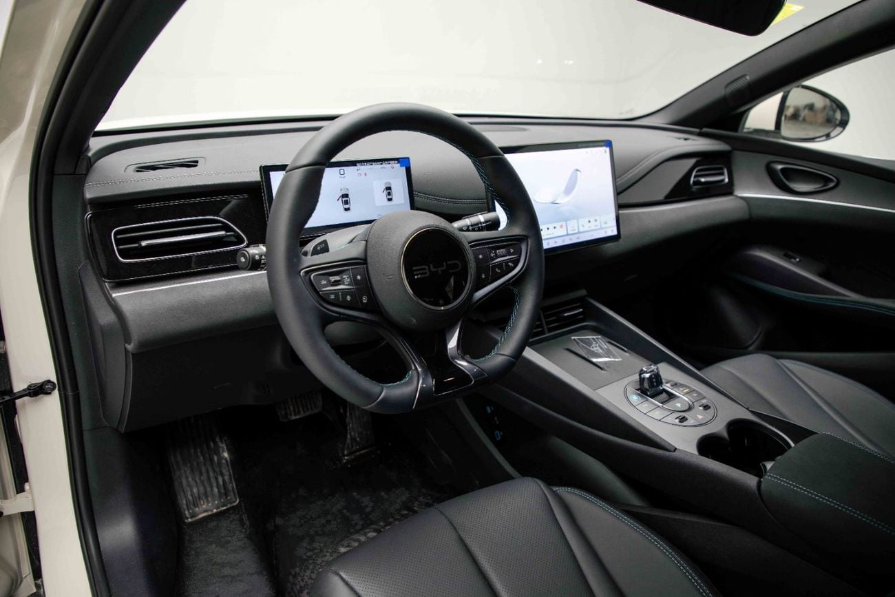 بي واي دي سيل 06 دي إم-آي ID Luxury 1.5L - Warm Tea Grey Inside Black | Export Only