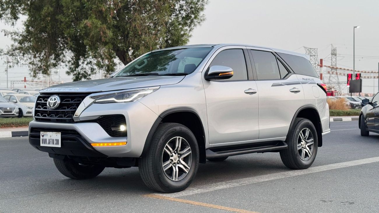 تويوتا فورتونر PREMIUM FEATURES | 2.8L DIESEL ENGINE | AUTOMATIC TRANSMISISON | 2020