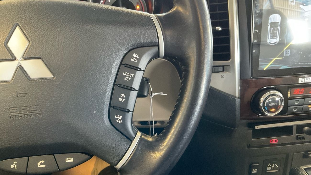 Mitsubishi Pajero 3.8 GLS LWB H/L LTHR SIG | Guaranteed Warranty | 0 Down Payment