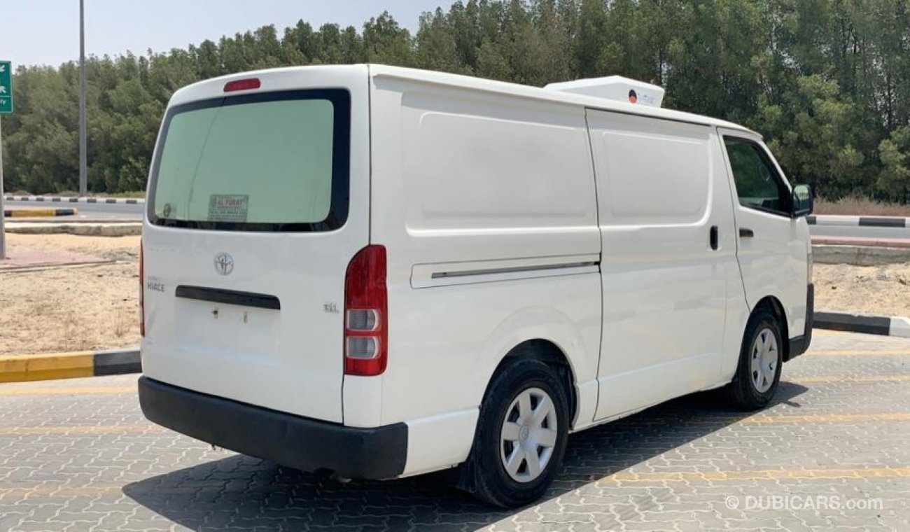 Toyota Hiace 2015 Van with Chiller Ref#335