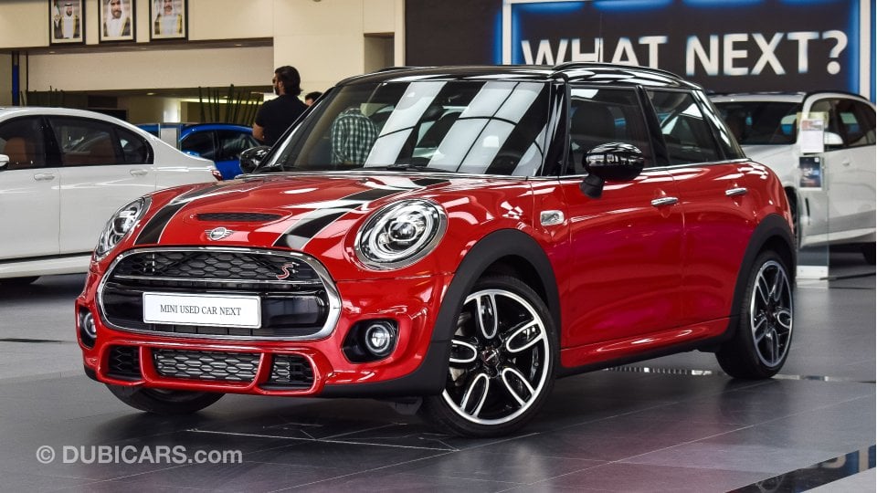 Mini Cooper S hatchback 5 doors with JCW kit for sale AED 
