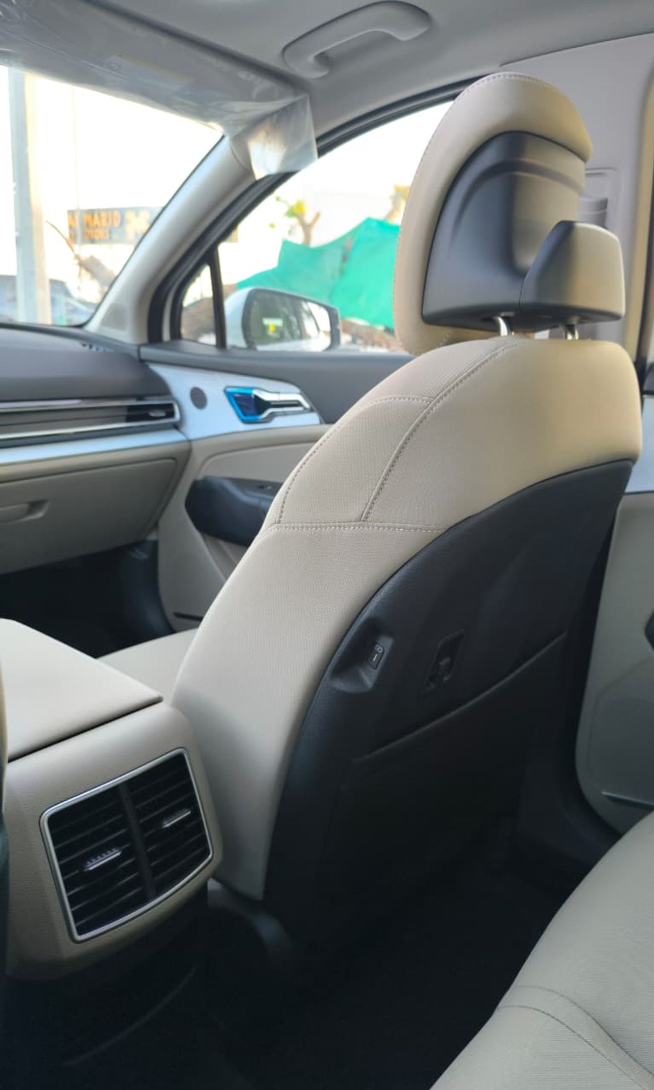 Kia Sportage 2.0L MPI LX (FWD)