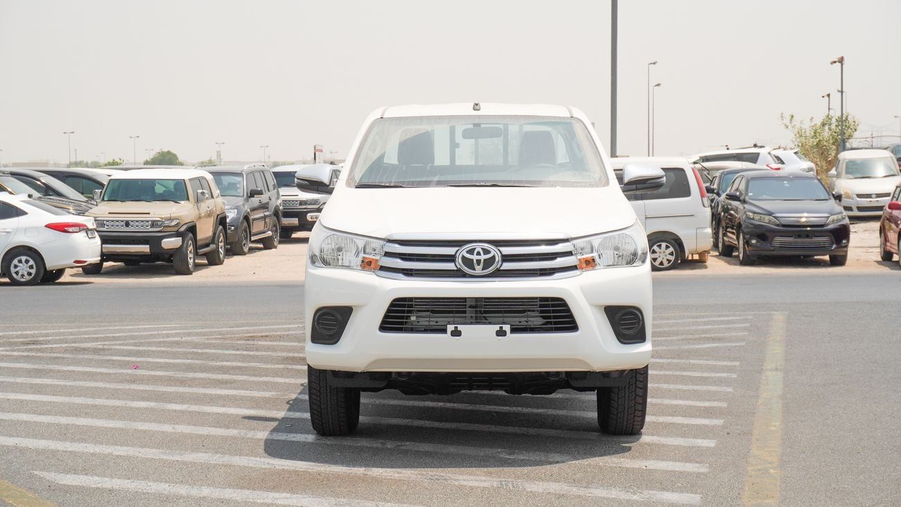 تويوتا هيلوكس GLX DLX- 2.4L DIESEL