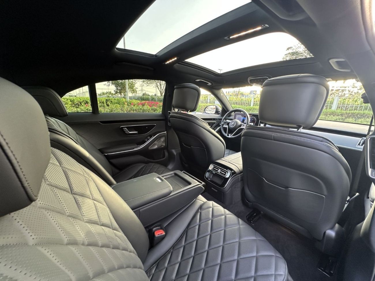 مرسيدس بنز S 500 4MATIC 3.0L