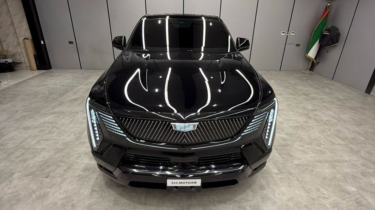 Cadillac Escalade IQ 1,000E4 | American Specs | All-Electric Luxury SUV