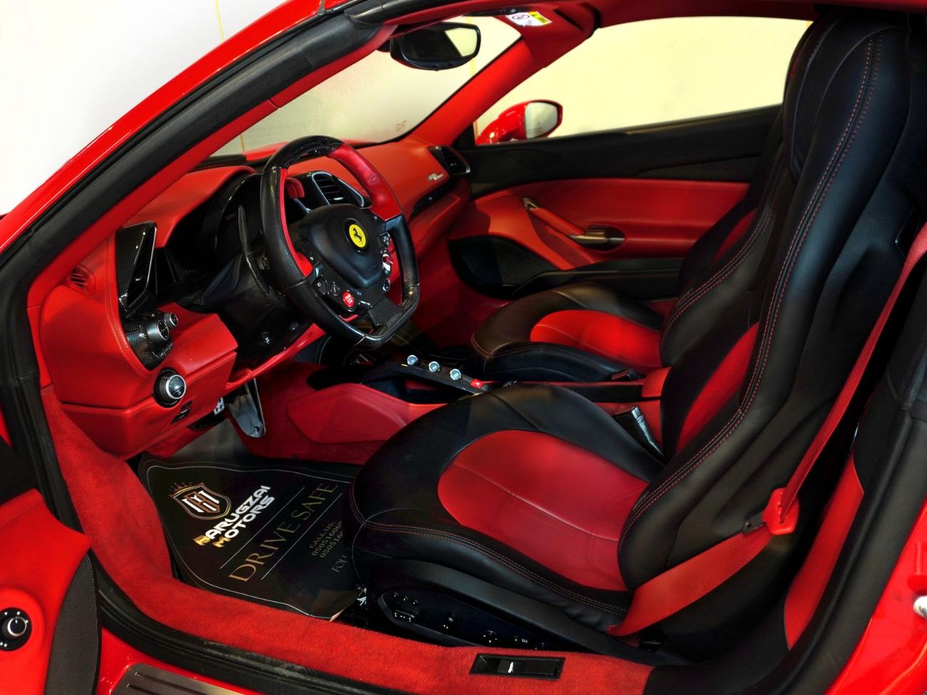 فيراري 488 سبايدر 