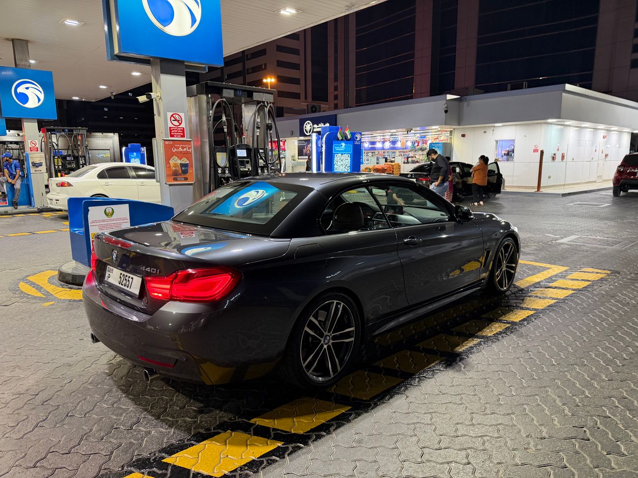 BMW 440i