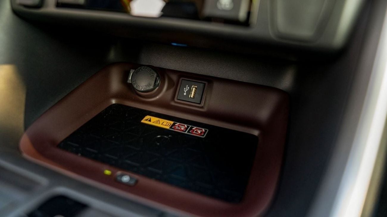 Toyota RAV4 Toyota RAV 4 LIMITED 2.5L Petrol AT 4X4 MY2024