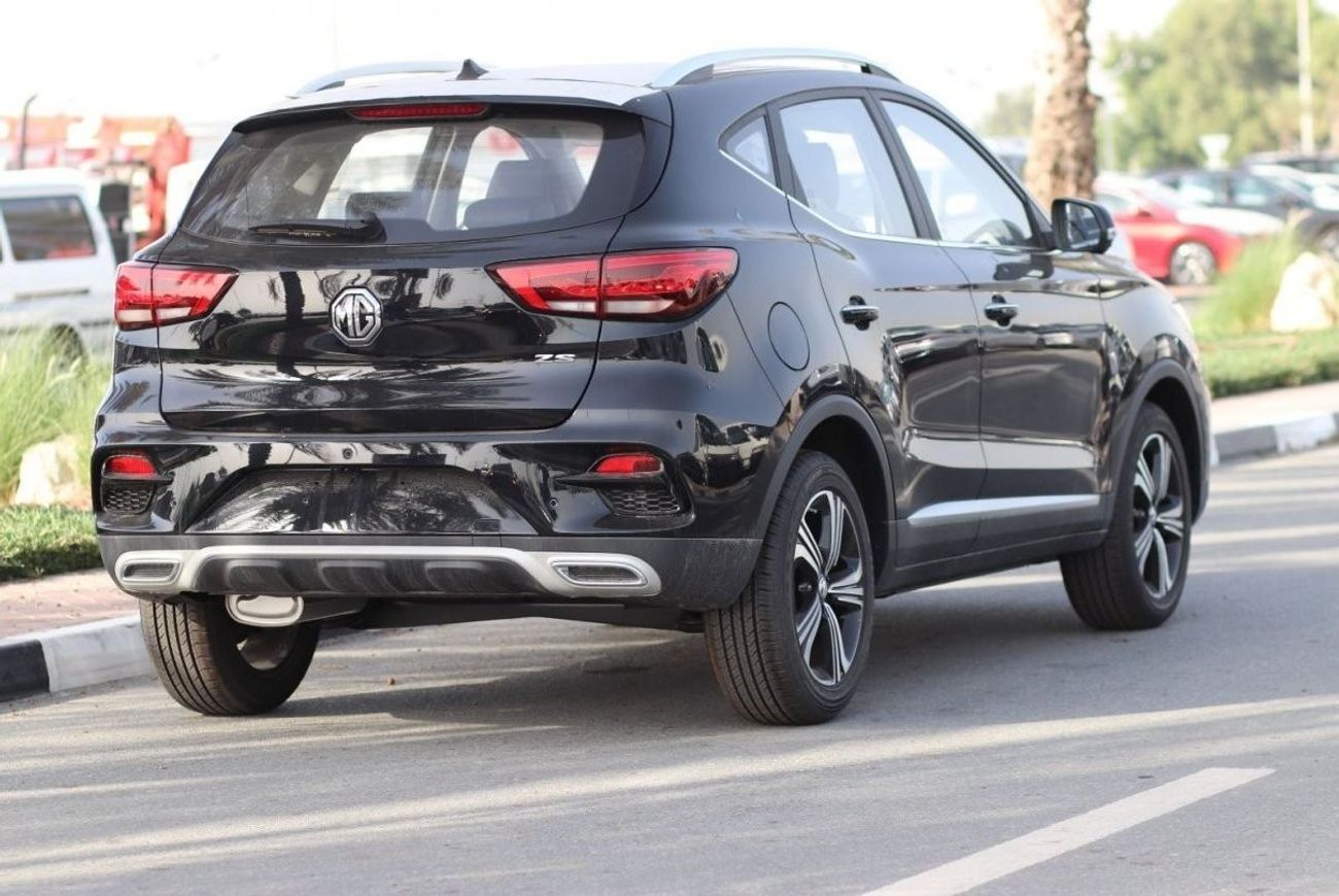 أم جي ZS 1.5L LUXURY, PUSH START, PANORAMIC ROOF, LEATHER SEAT, FULL OPTION, MODEL 2024