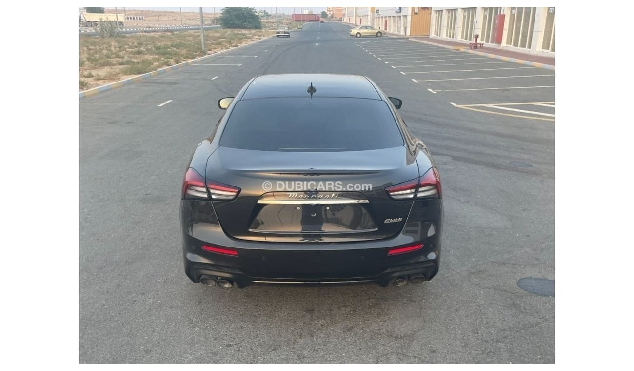 Maserati Ghibli Modena model 2022 3L RWD - Full option / SUPER CLEAN