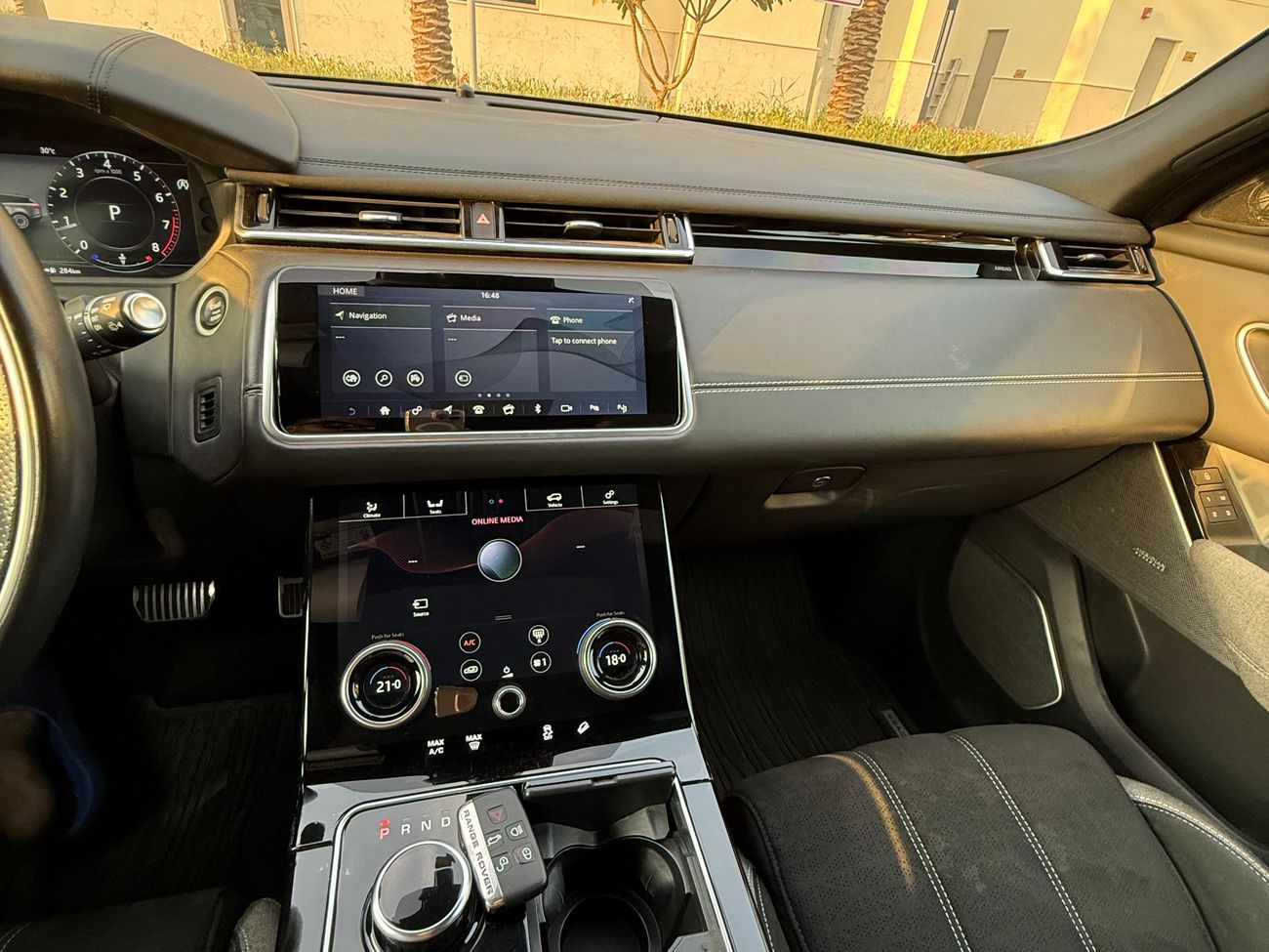 لاند روفر رينج روفر فيلار P 250 SE