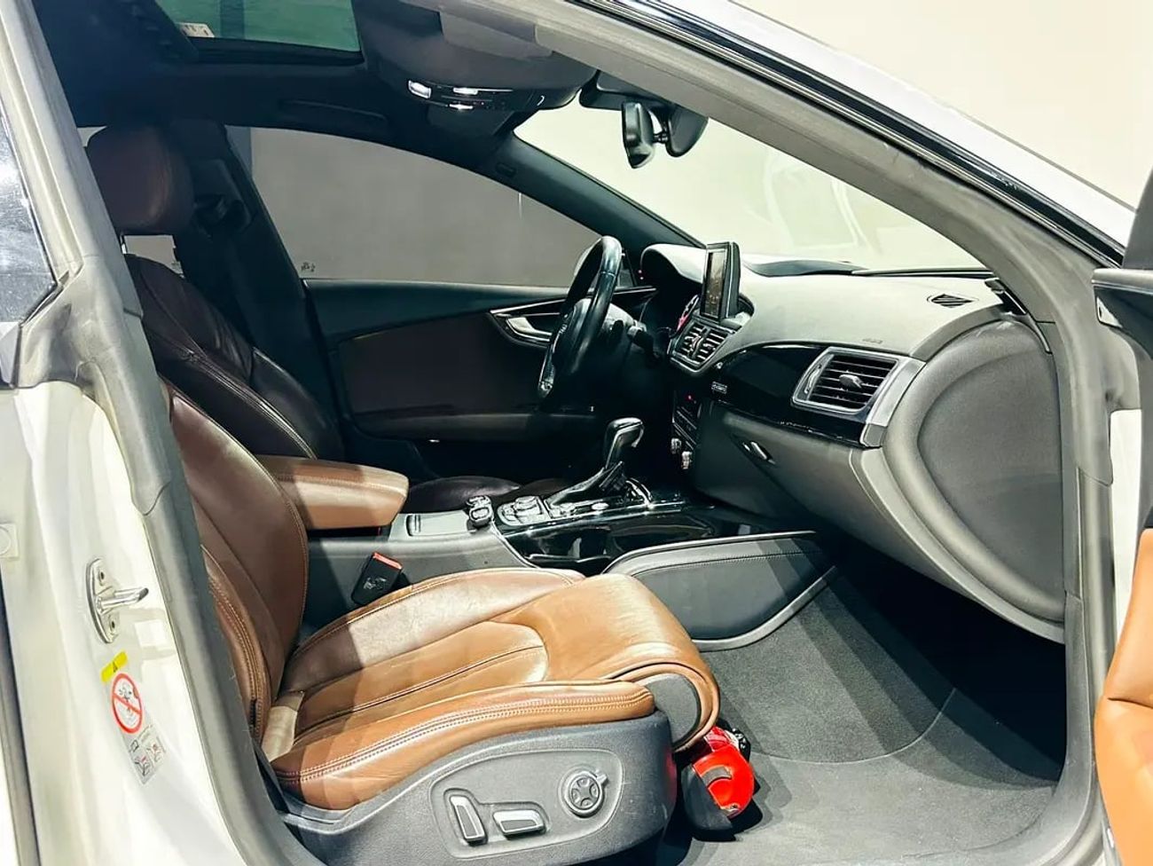 أودي A7 SLINE GCC SPECS FULL OPTION MINT CONDITION WITH ONE YEAR WARRANTY 39500