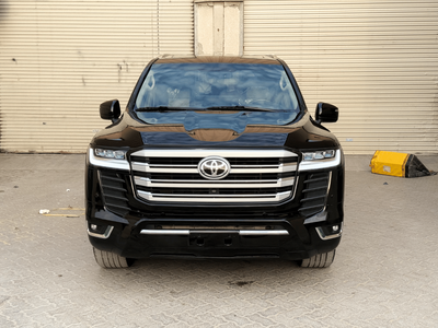 Toyota Land Cruiser VXR 4.6L 4WD