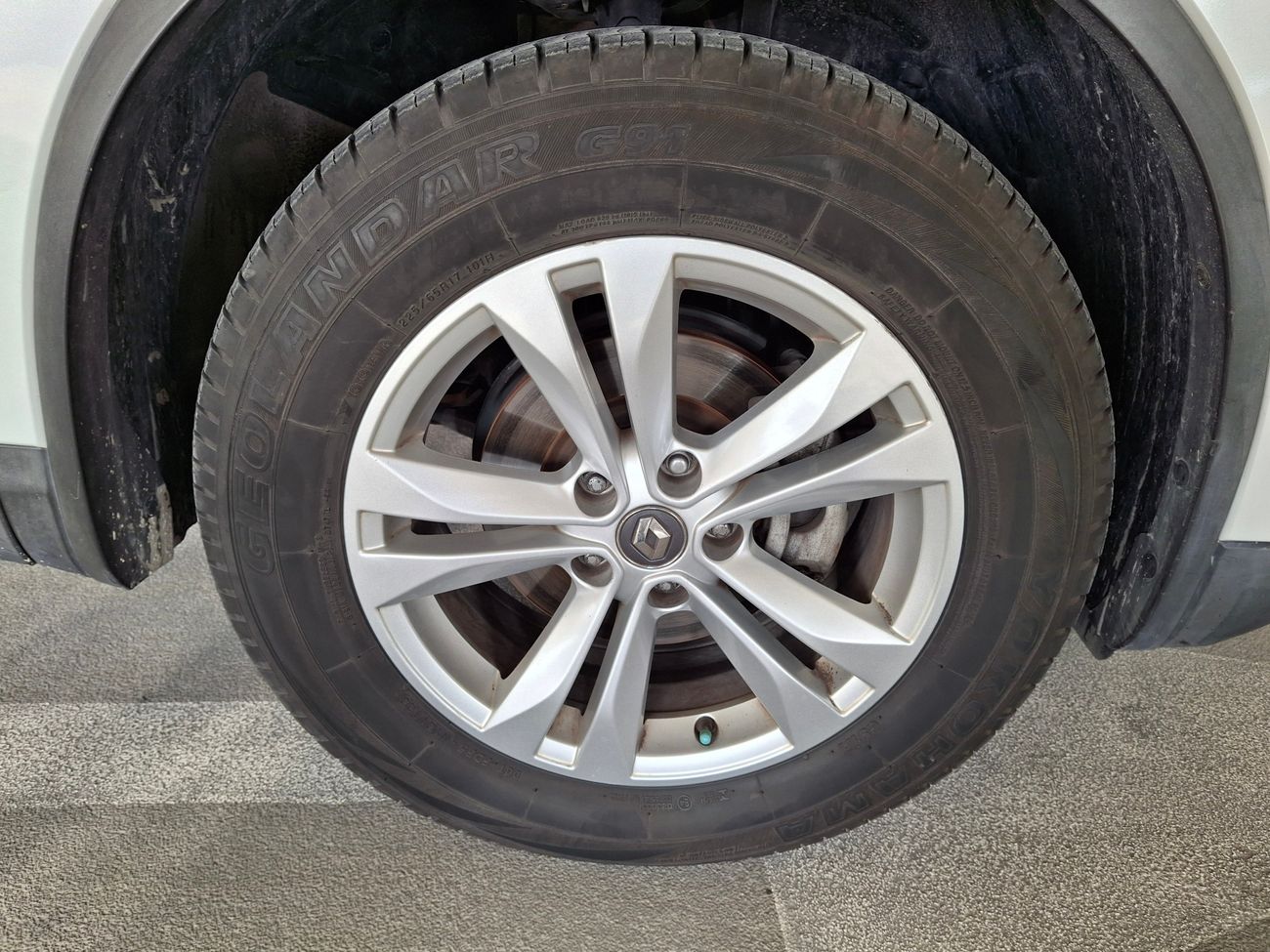 Renault Koleos PE 2.5L FWD PE 2.5 | Zero Down Payment | Home Test Drive