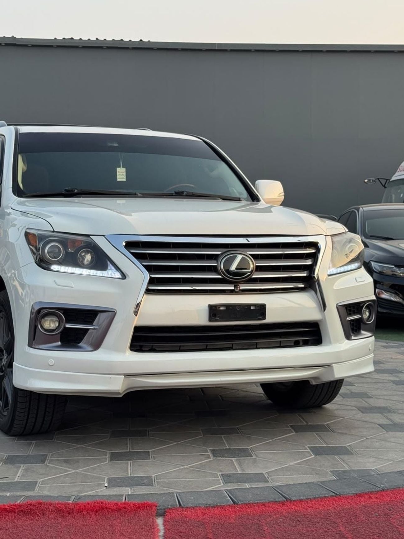 لكزس LX 570 SPORT PLATINUM