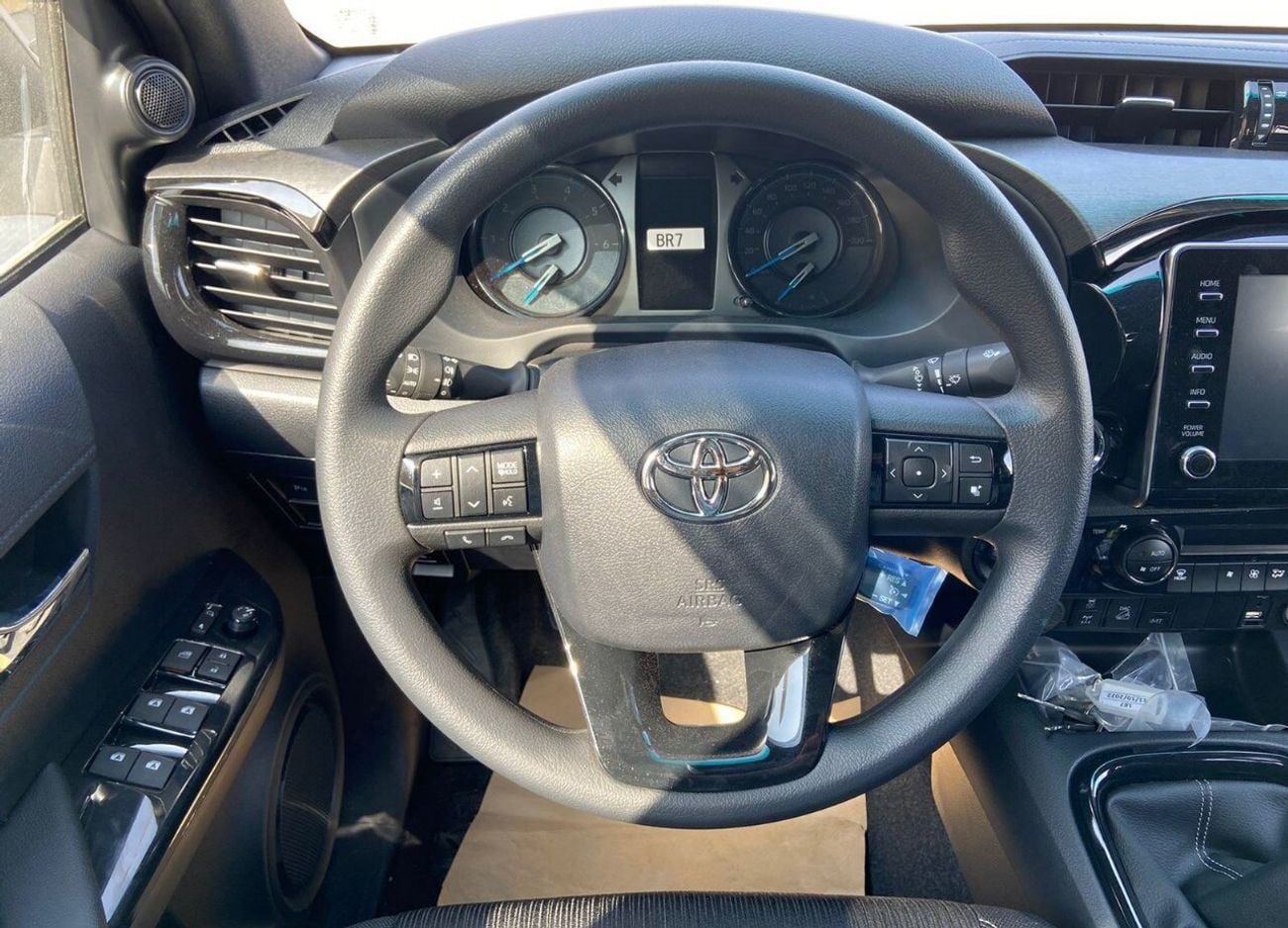 Toyota Hilux Double Cab 2.8L MT Diesel Adventure Full Option