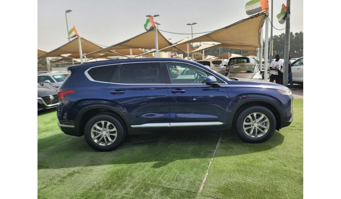 هيونداي سانتا في 5 Seater / 2.4Cc