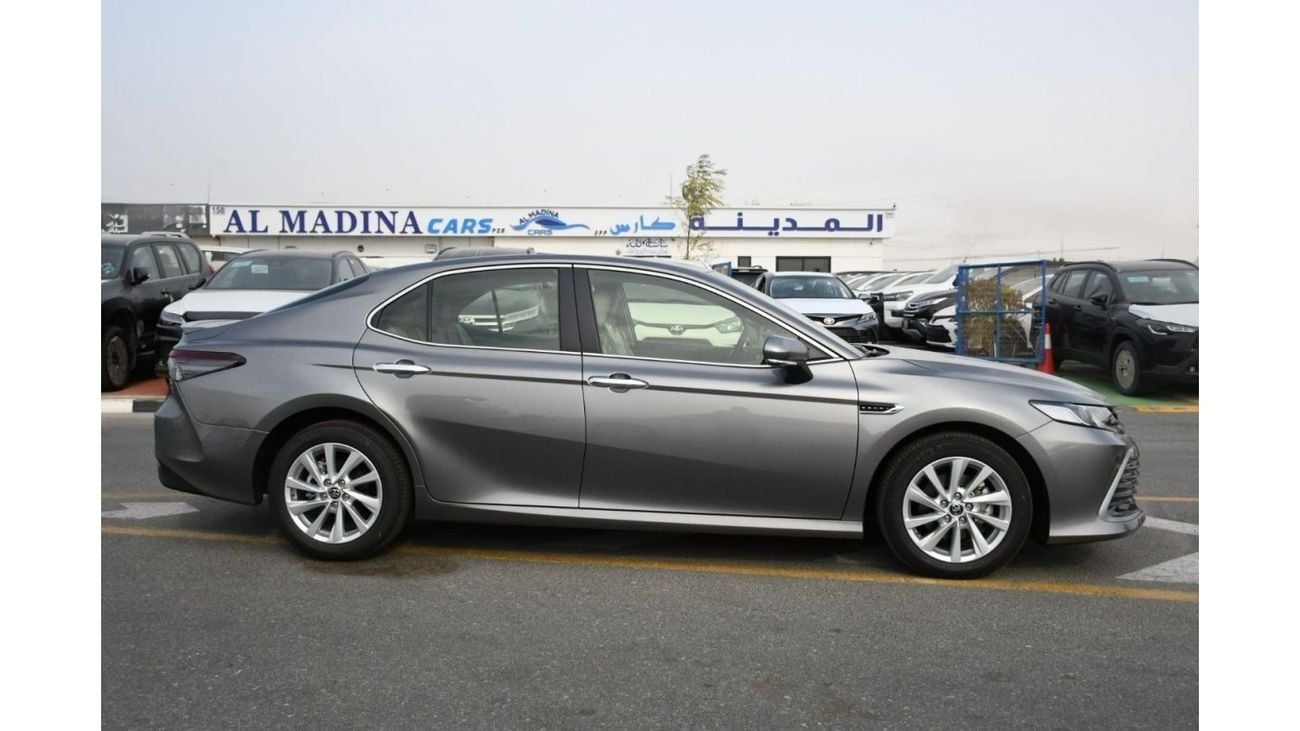 Toyota Camry 2024 Toyota Camry GLE 2.5L Without Sunroof