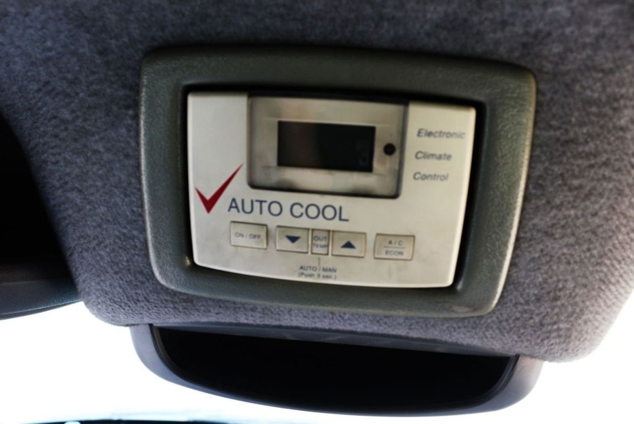 Mercedes-Benz Sprinter MERCEDES SPRINTER 2008 DIESEL MANUAL GEAR 21PASSENGER