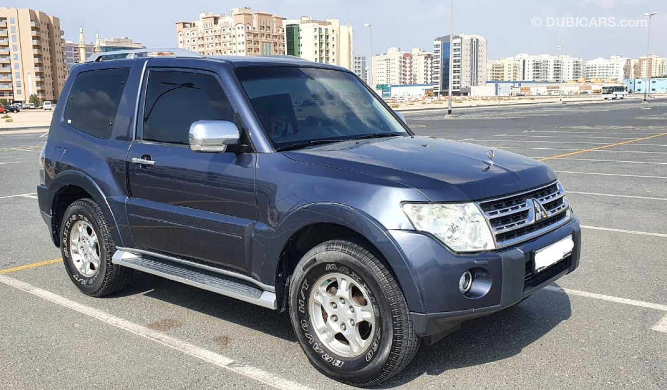 Mitsubishi Pajero V6 3.0 mid option