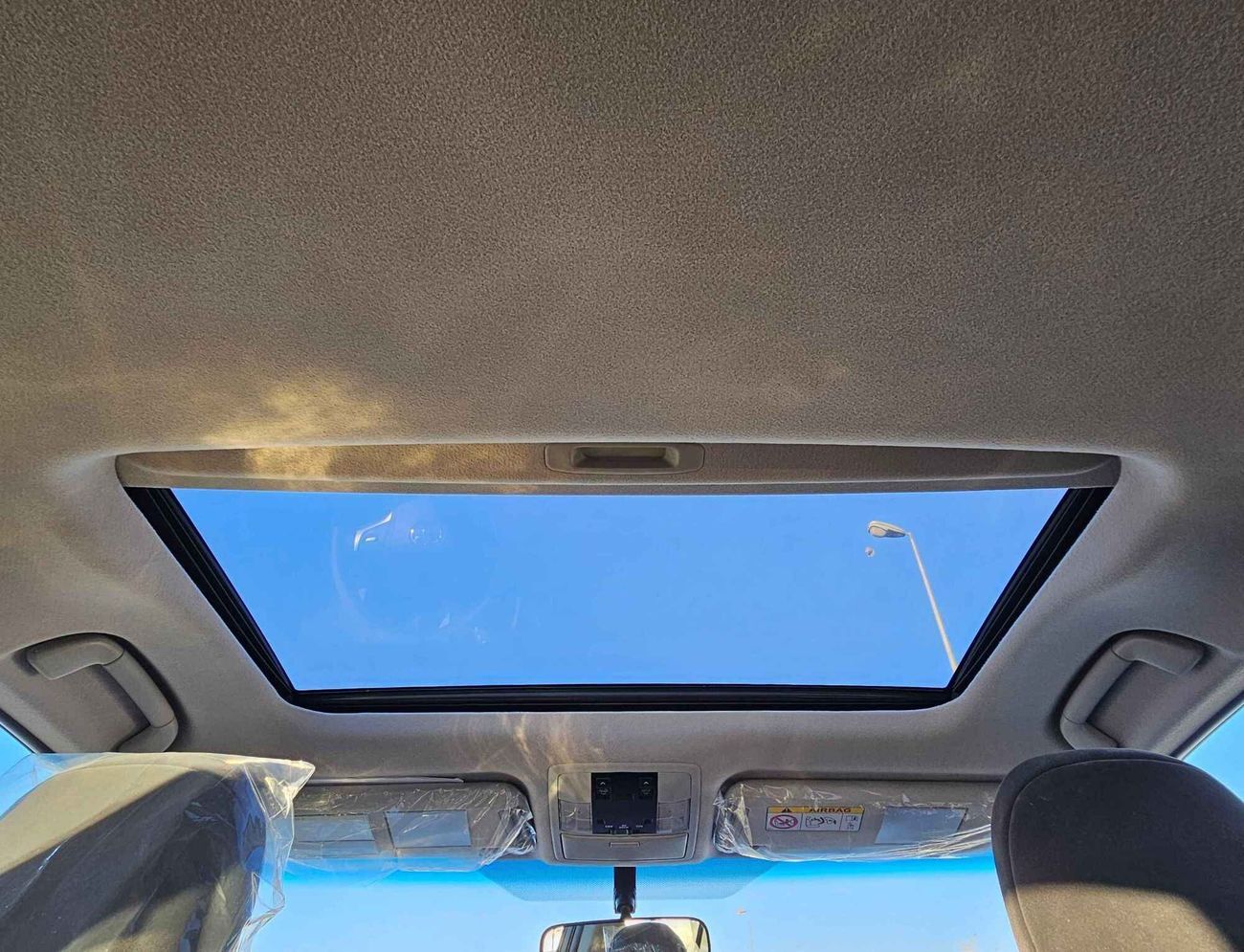 Toyota Prado TXL, 4.0L V6 Petrol / DVD / PUSH START / Sunroof / 4WD (CODE # PSR40TXLDF)