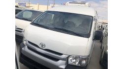 تويوتا هاياس Toyota Hiace Highroof chiller van 2016. Excellent condition