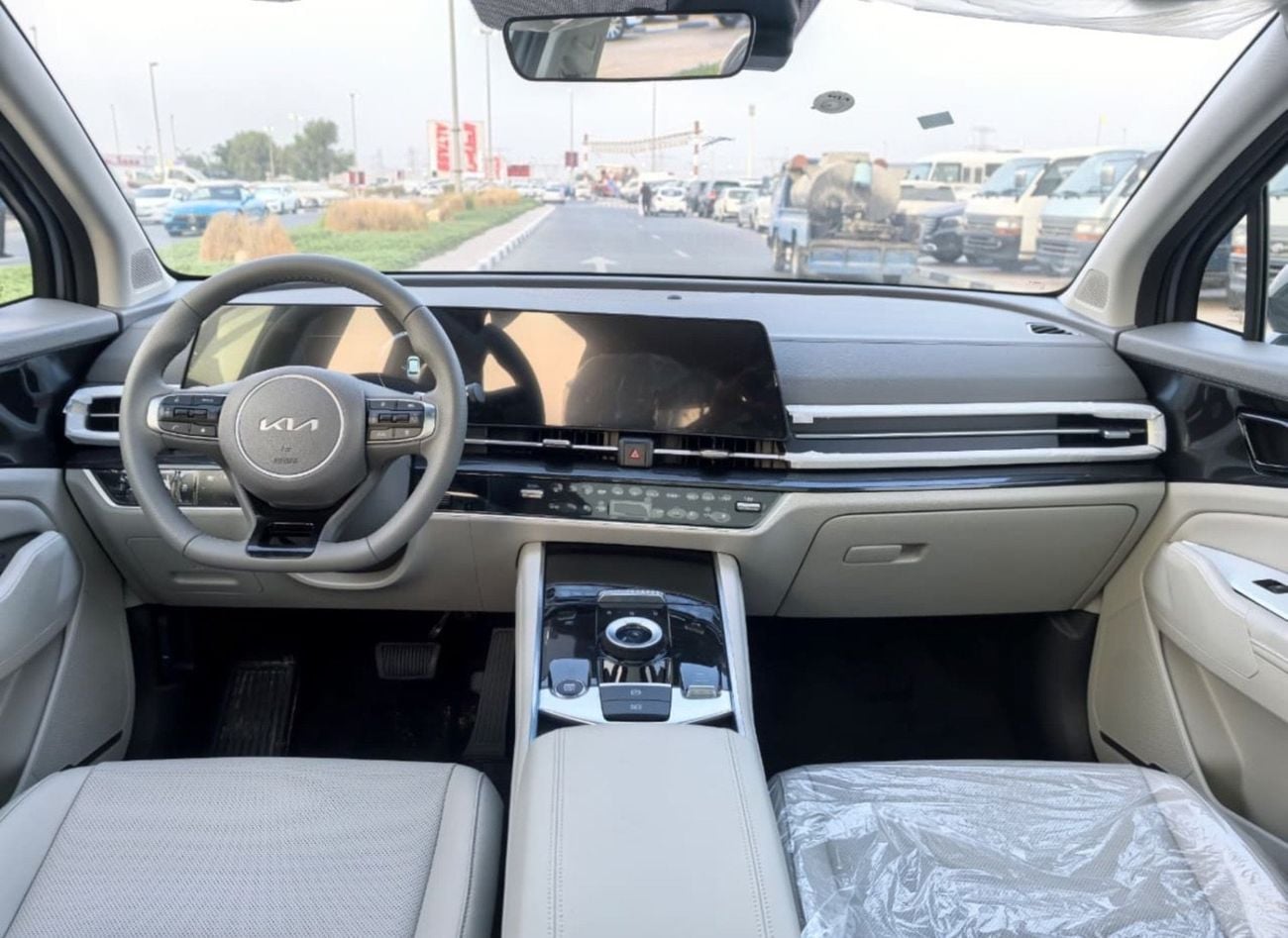كيا سبورتيج DLX 2025 KIA SPORTAGE 1.5L PREMIUM PETROL FULL OPTION WITH POWER SEAT,WIRELESS CHARGER,POWER TRUNK,3