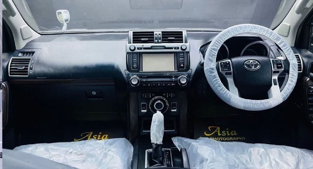 Toyota Prado TX-L Kakadu 2016 Facelift to 2023 Ship Full Option Kakadu Very Clean and Perfect Condition