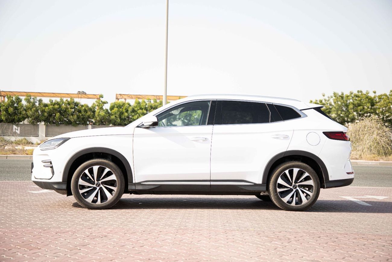 بي واي دي سونغ بلس 2024 BYD Song Plus Honor Flagship Plus - White Inside Blue | Export Only