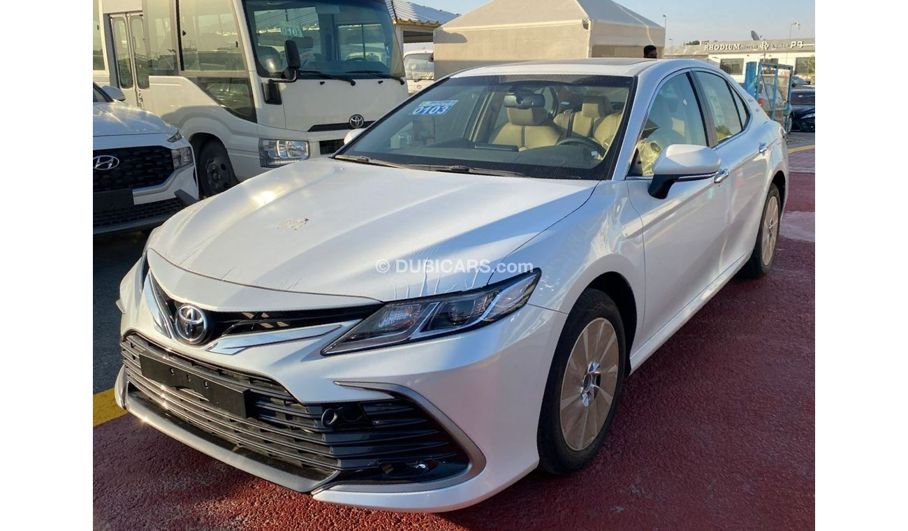 Toyota Camry TOYOTA CAMRY 2.5L PETROL SEDAN FWD MODEL 2021 WHITE COLOR
