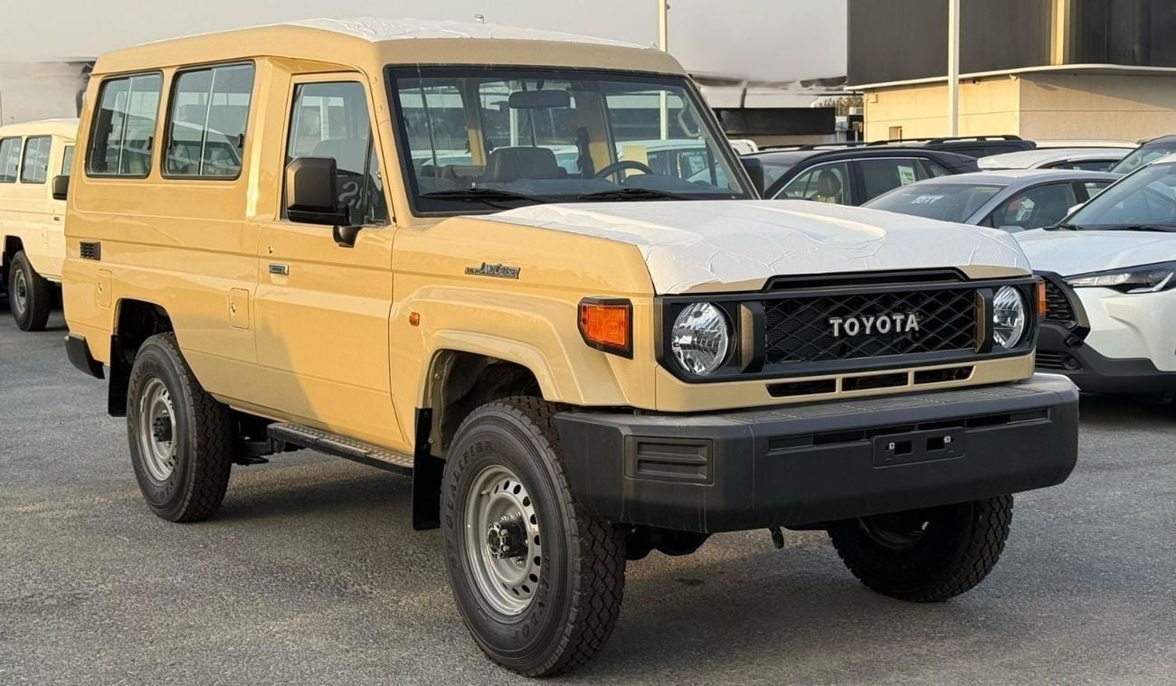 تويوتا لاند كروزر 70 LC 78 4.0 V6 PETROL MANUAL