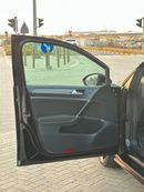 Volkswagen Golf GTI SE