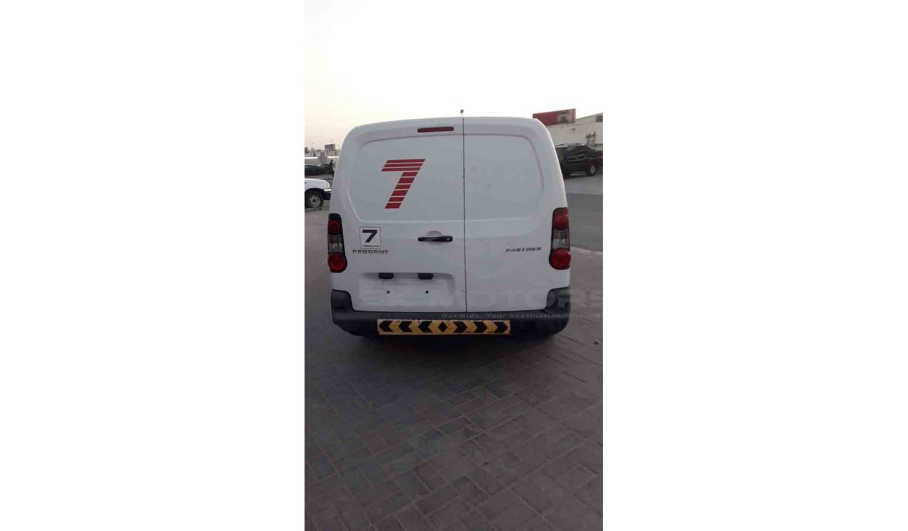 بيجو بارتنر 1.6L, 15" Tyres, Xenon Headlights, Airbags, Manual Gear Box, Front A/C (LOT # 6016)