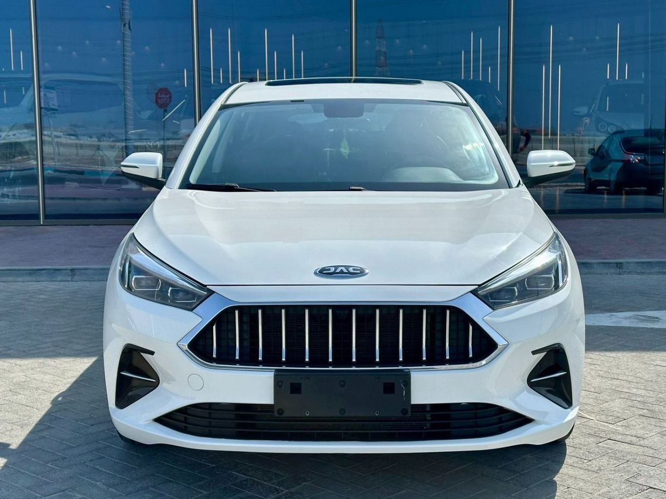 JAC J7 470-MONTHLY | GCC | FULL OPTION LUXURY | ACCIDENT FREE