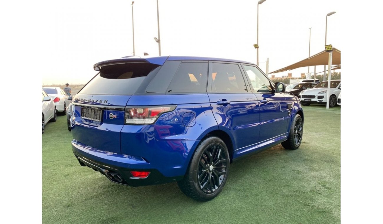 Land Rover Range Rover Sport SVR