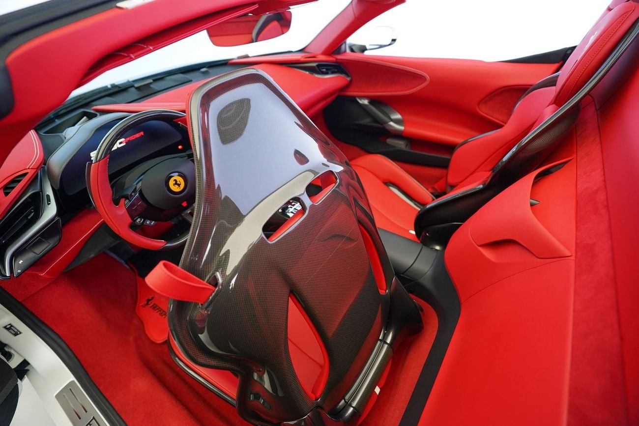 فيراري SF90 سبيدر