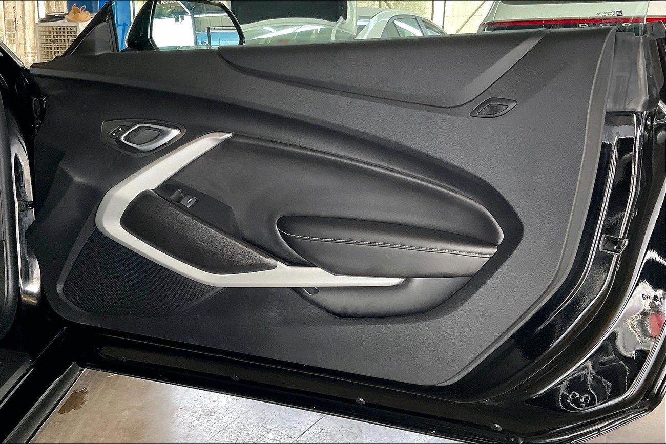 Chevrolet Camaro 1LT | National Day Celebration | Guaranteed Warranty | 0 Down Payment