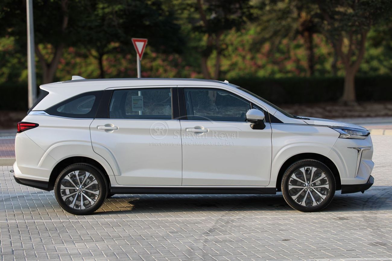 Toyota Veloz LHD 1.5L PET AT 7S 2025MY